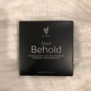 Younique touch behold translucent setting powder